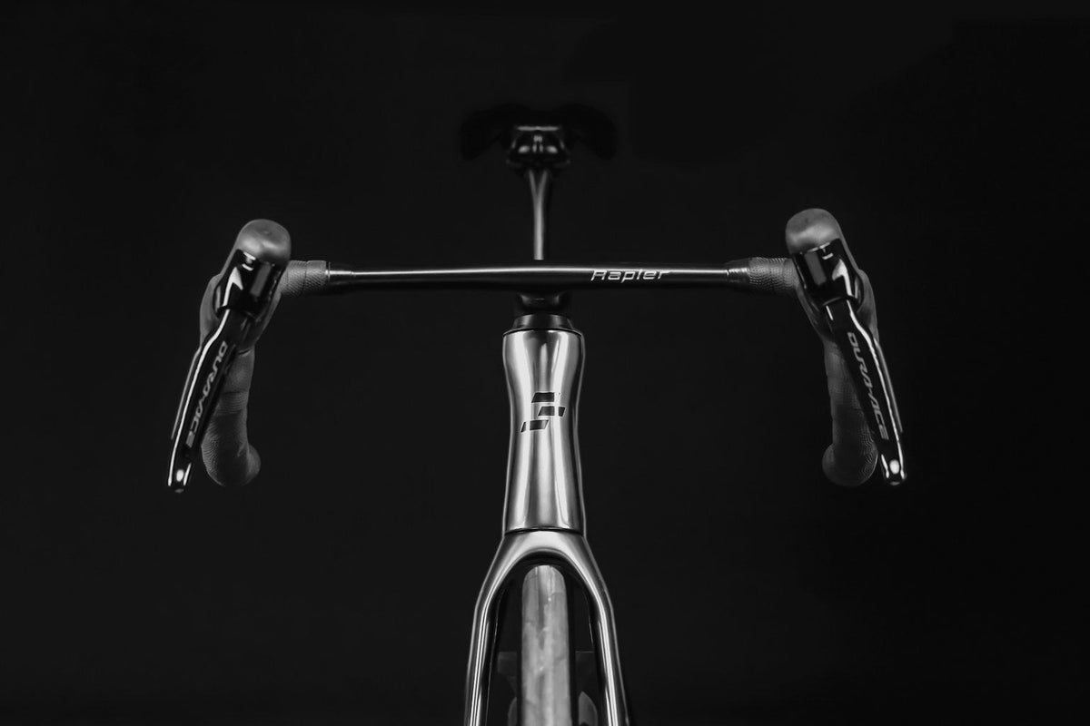Cockpit and levers seen head-on in low studio light