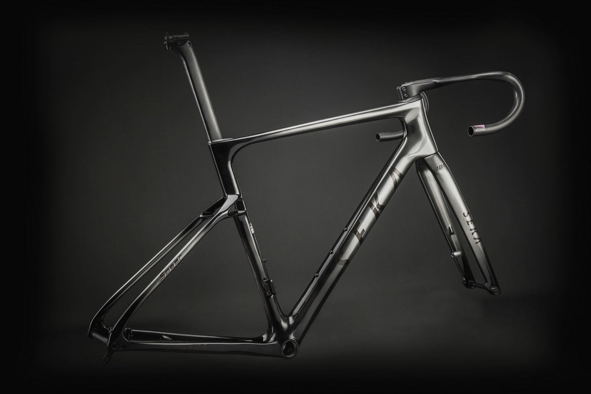 Spear RDC frameset in dark silver, low-key studio light